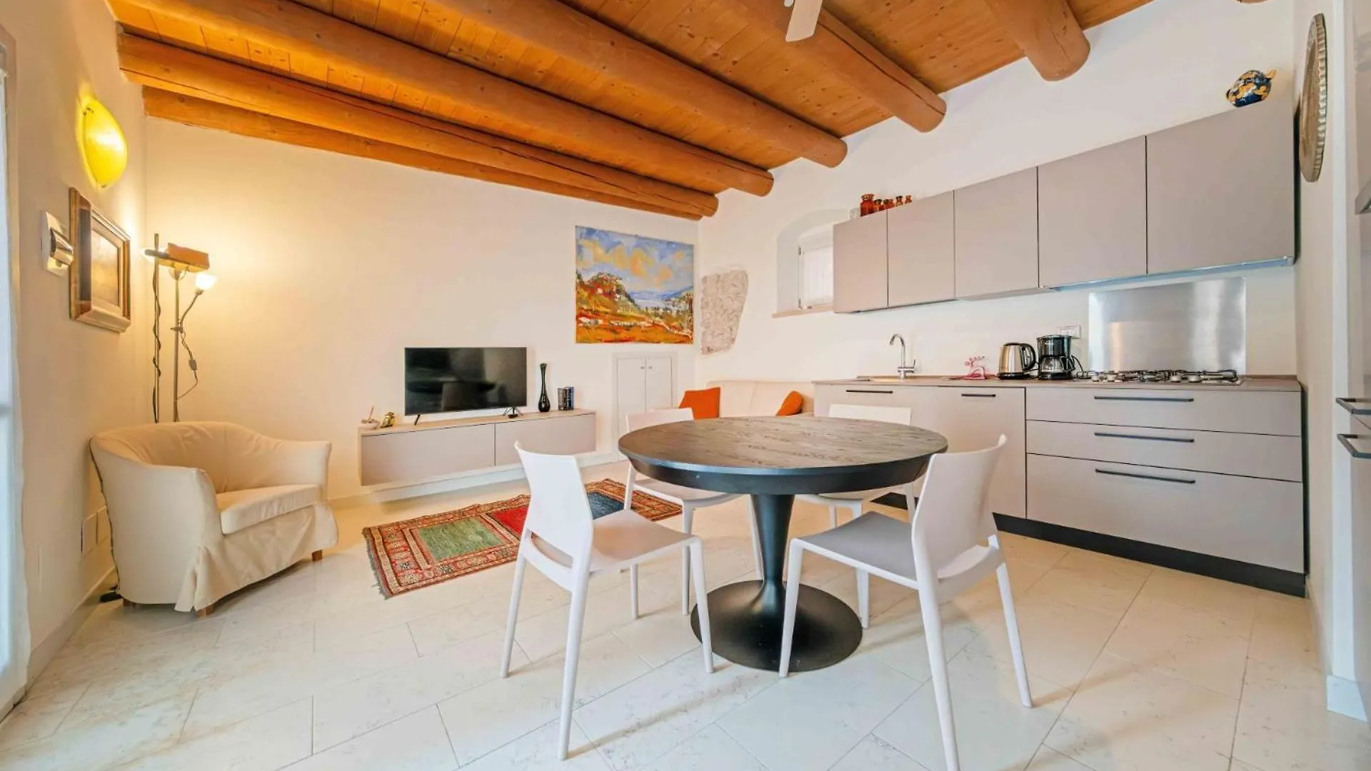 Apartmentsgarda - Borgo Garibaldi Bardolino Apartament